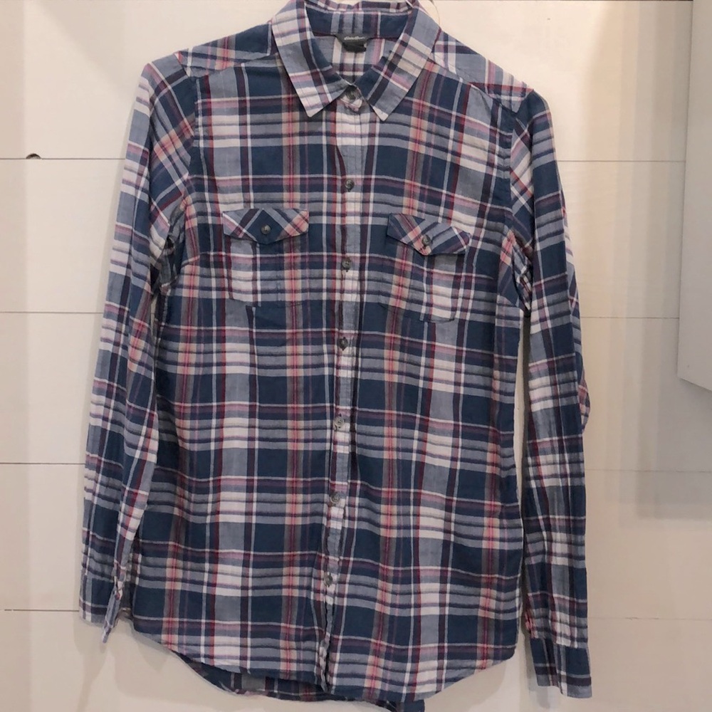 Eddie Bauer Blue and Pink Plaid Lightweight Button Down Shirt Size Tall Medium